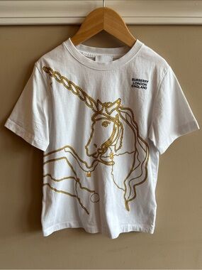 Children’s Burberry White Tee with Gold Chain Unicorn Graphic, Size 8Y.